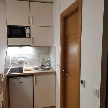 Jordan Kc 9c 35 شقة