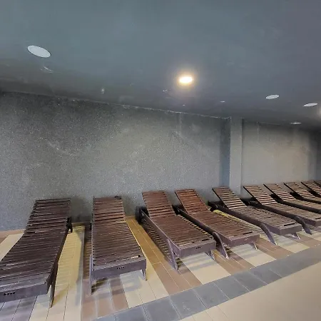 شقة Jordan Kc 9c 35 كوباونيك